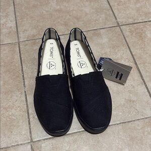 Toms Black Flats Slip-On Shoes